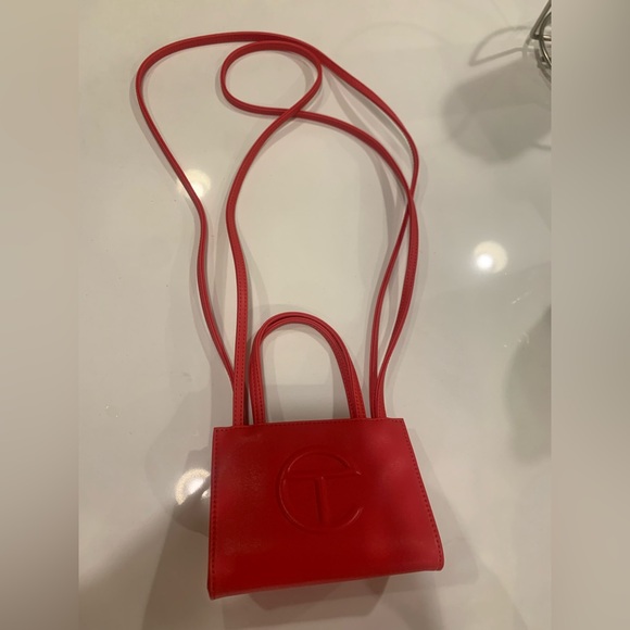 Telfar Red Crossbody Bag - never used - Picture 5 of 7